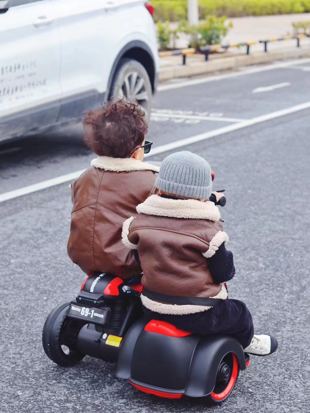 Powered Ride-On Toys for Kids - ATVs | Manufacturer & Supplier