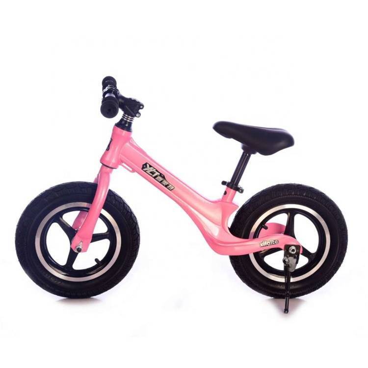 Air wheels magnesium kids balance runner bike/no pedal kids bicycle balance bike/kids learning bike	China