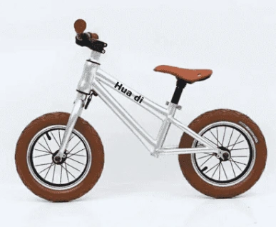 Handlebar Height Adjustability in Growth-Friendly Balance Bikes