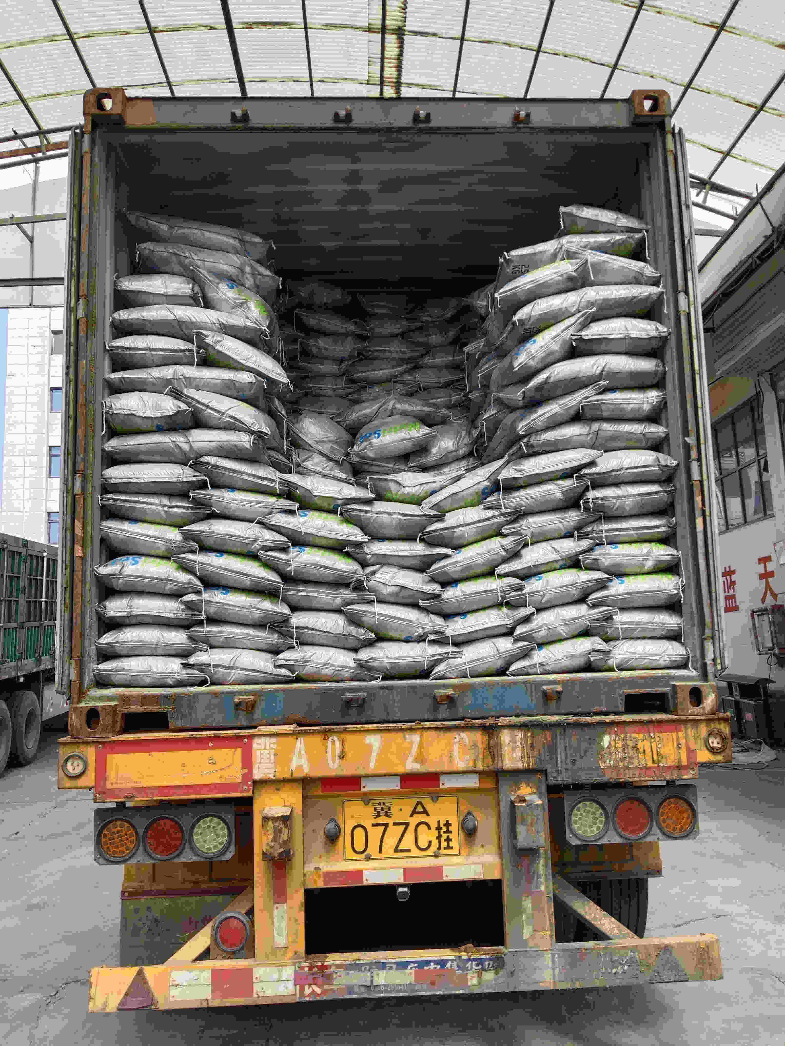 Best Water Soluble Fertilizers for Optimal Plant Growth in 2015 and Beyond