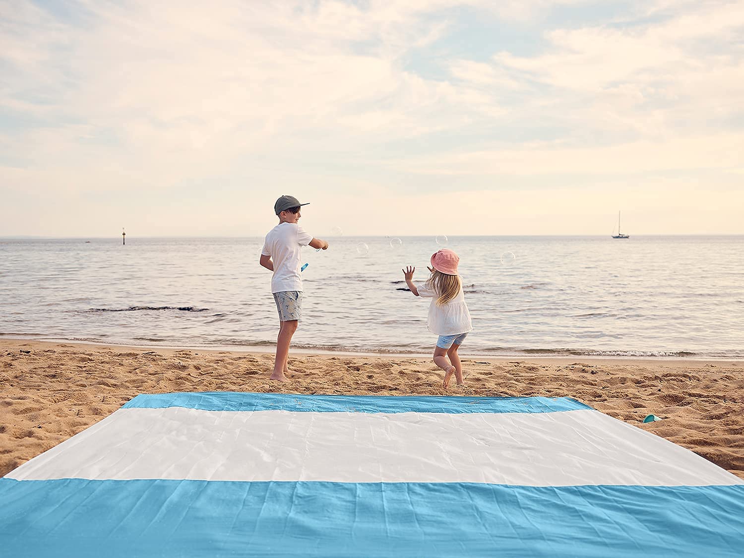 waterproof Beach Blanket Sandproof Large Beach Mat
