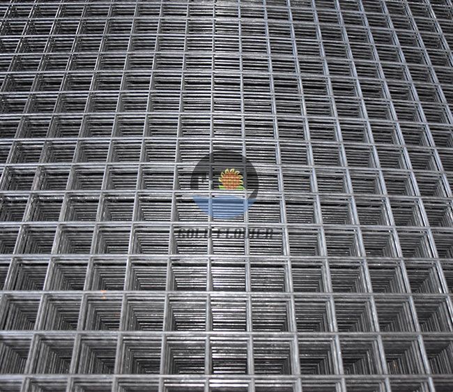 Stainless steel welded wire mesh panel