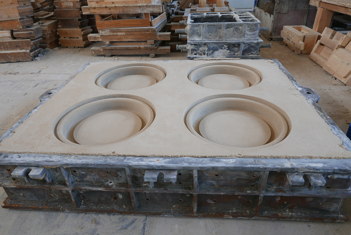 wholesale oem polish pump case