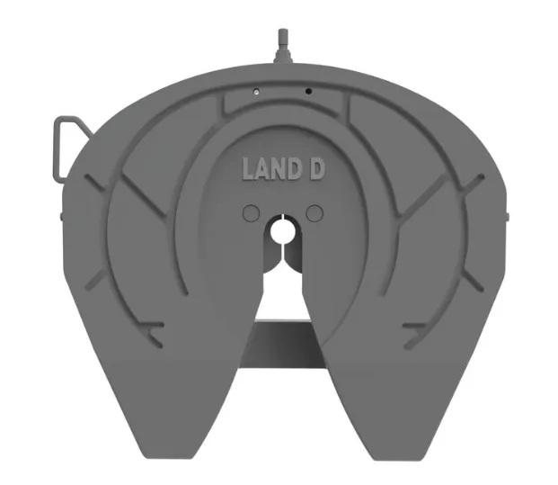 Choosing the Right Parts and Resources for Your Trucking Needs