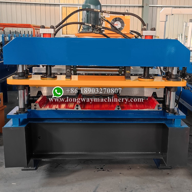 Loading container of Metal Roofing Machine for Peru customer