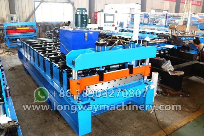 Roll Forming or Stamping: 5 Factors To Drive Your Metal Sourcing Decision-roll form machine