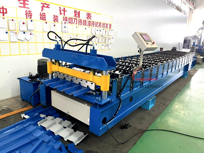 Africa 686 IBR Roof Sheet Making Machine - Durable & Efficient