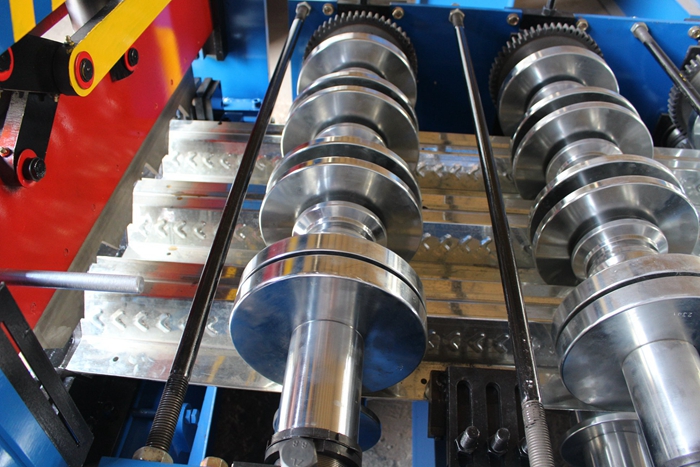 Deck 950 Composite Decking Machine | Fast, Accurate Production