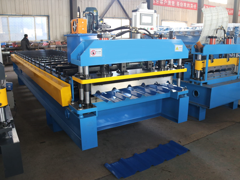 Top Manufacturers of Half Round Gutter Machines for Efficient Roofing Solutions