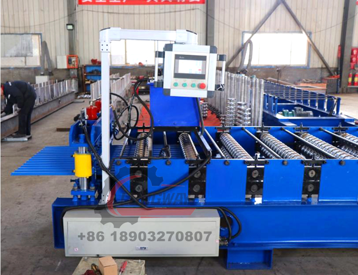 988 Corrugated roofing sheet forming machine