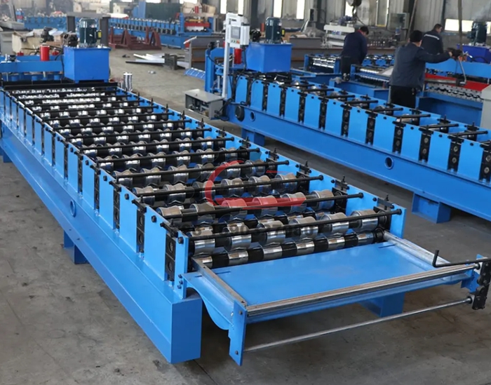 Q Tile Metal Roofing Step Tile Forming Machine