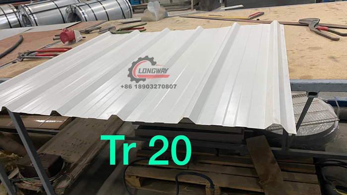 Tr20 roof panel
