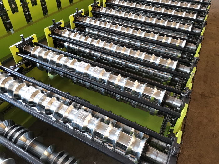 rolling shutter strip making machine