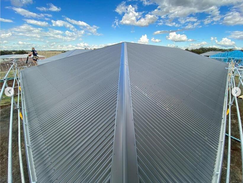 metal roofing sheet machine factory