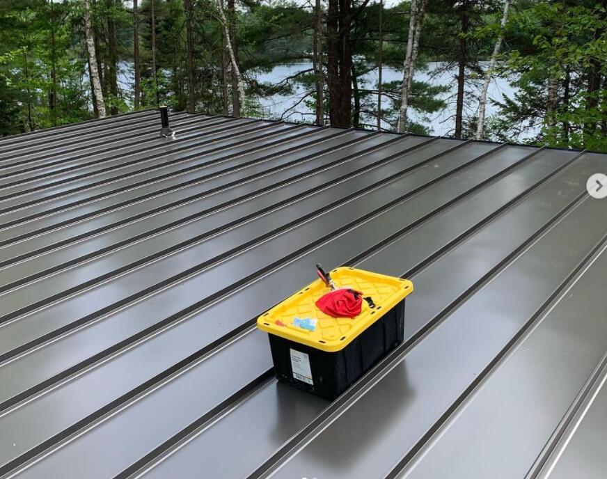 Portable Standing seam roof panel roll forming machine