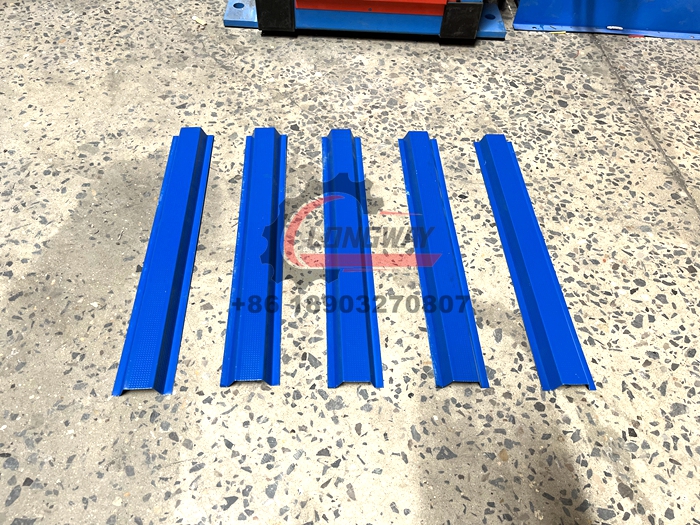 cheap sandwich panel roll forming machine