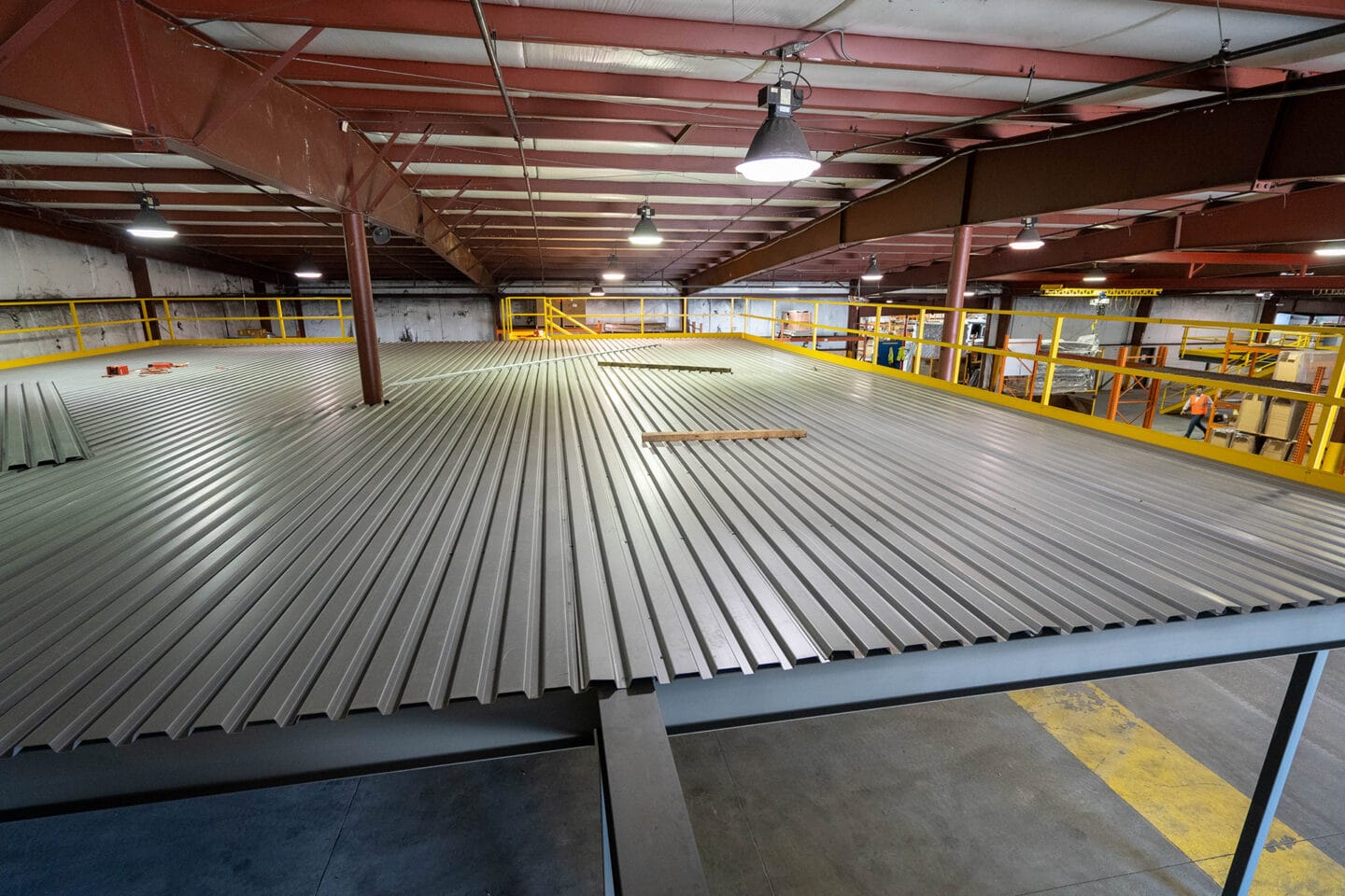 b-deck-floor-large-mezzanine