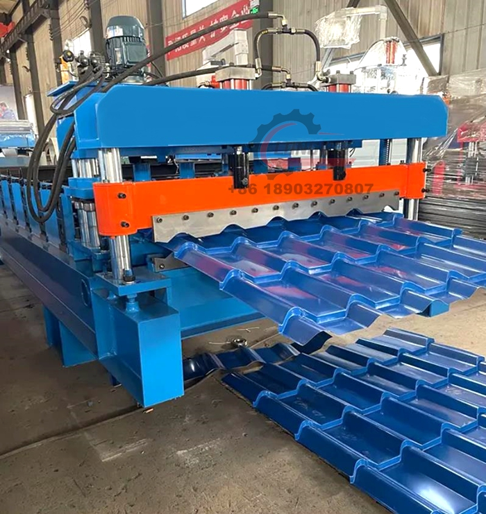roof tile forming machine