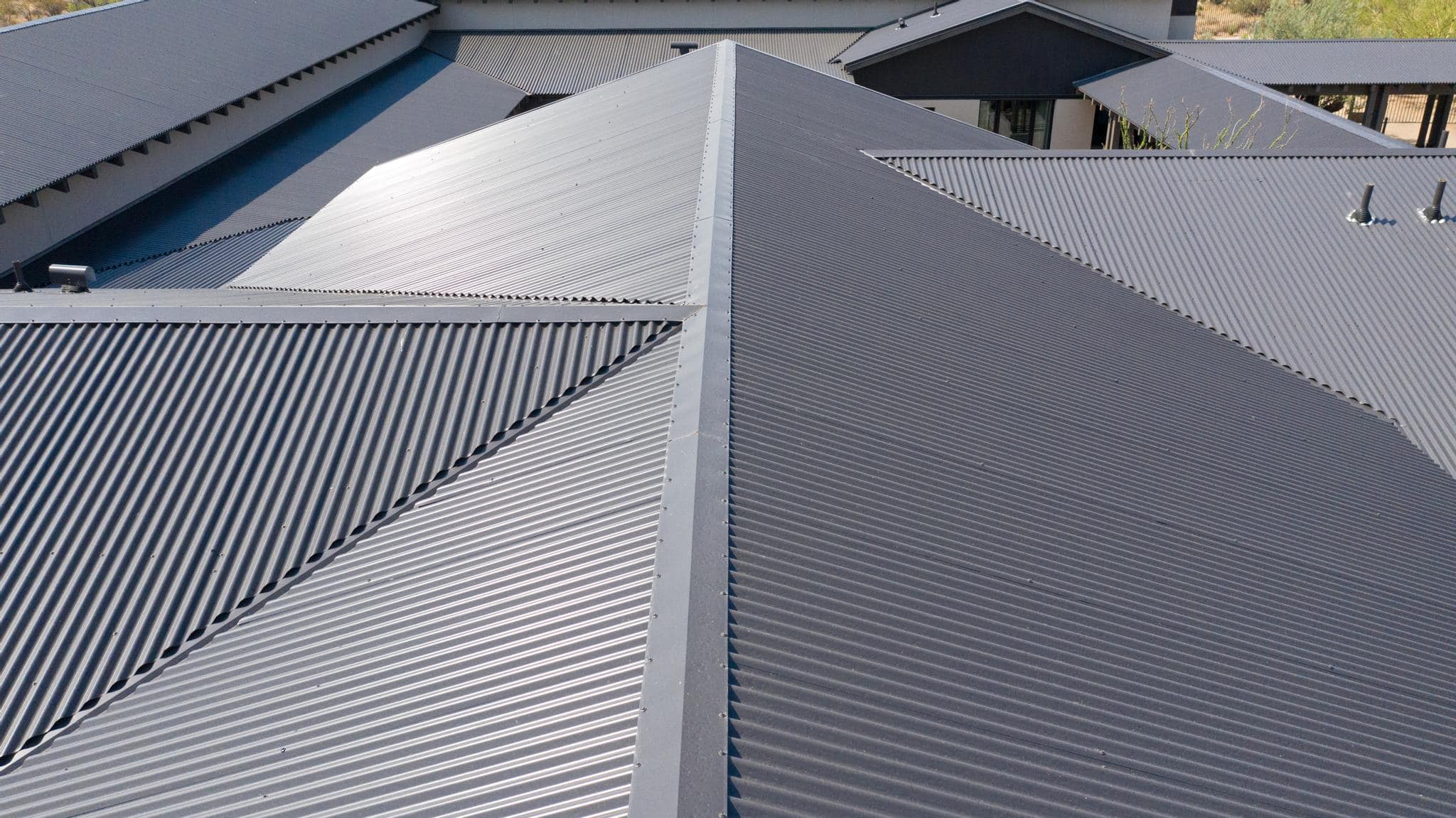 Top Manufacturers of Standing Seam Roof Machines for Sale