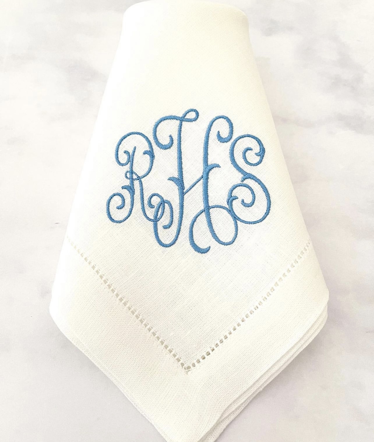 Custom Bedding Covers from Leading Manufacturer and Supplier in the Industry Custom Bedding Covers from Leading Manufacturer and Supplier in the Industry