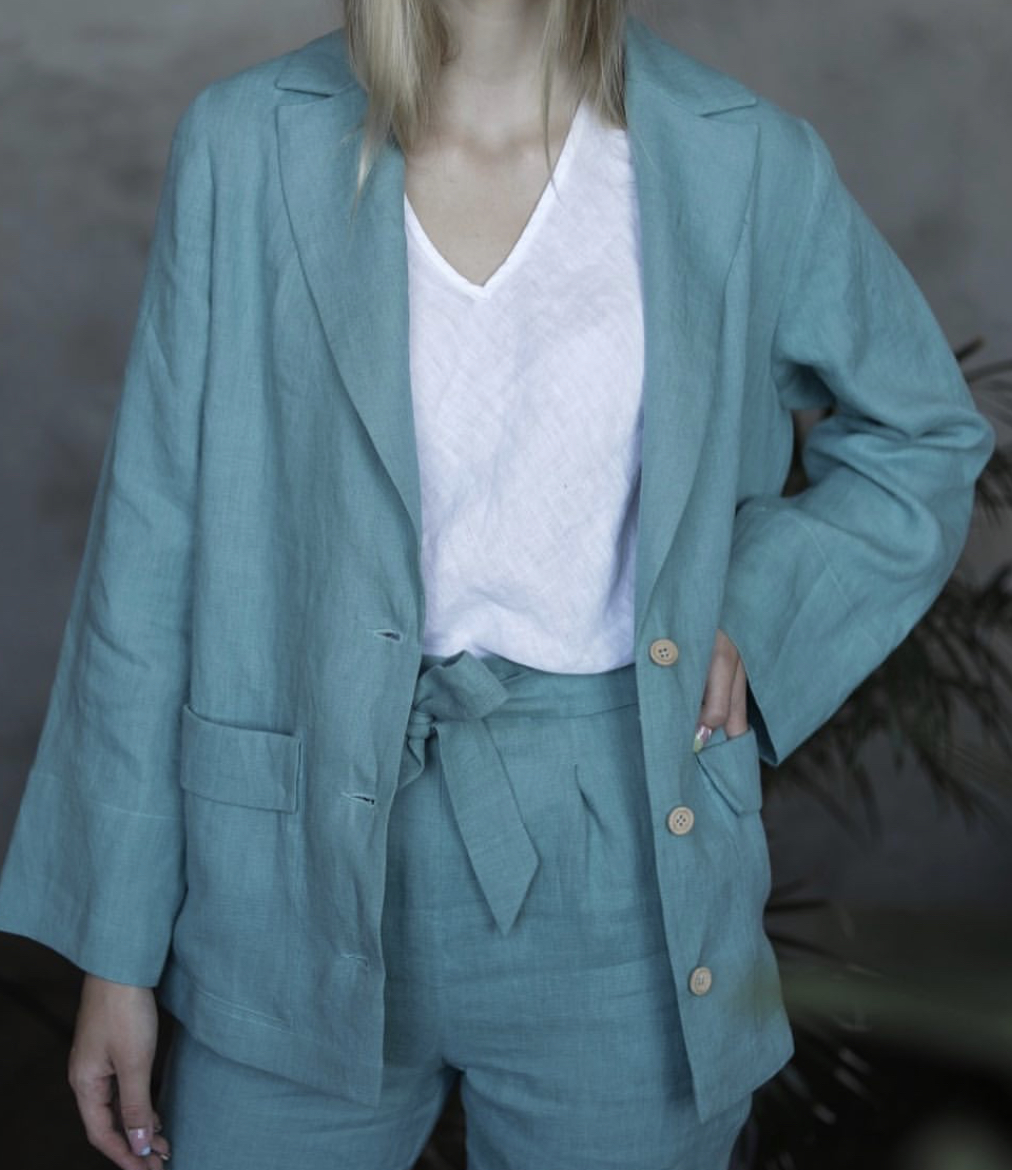 ang pinakamahusay na sheet ng kama na nakatakda sa kurtina at unan