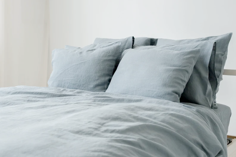 Affordable curtain options for budget-conscious shoppers looking for cost-effective window treatments.