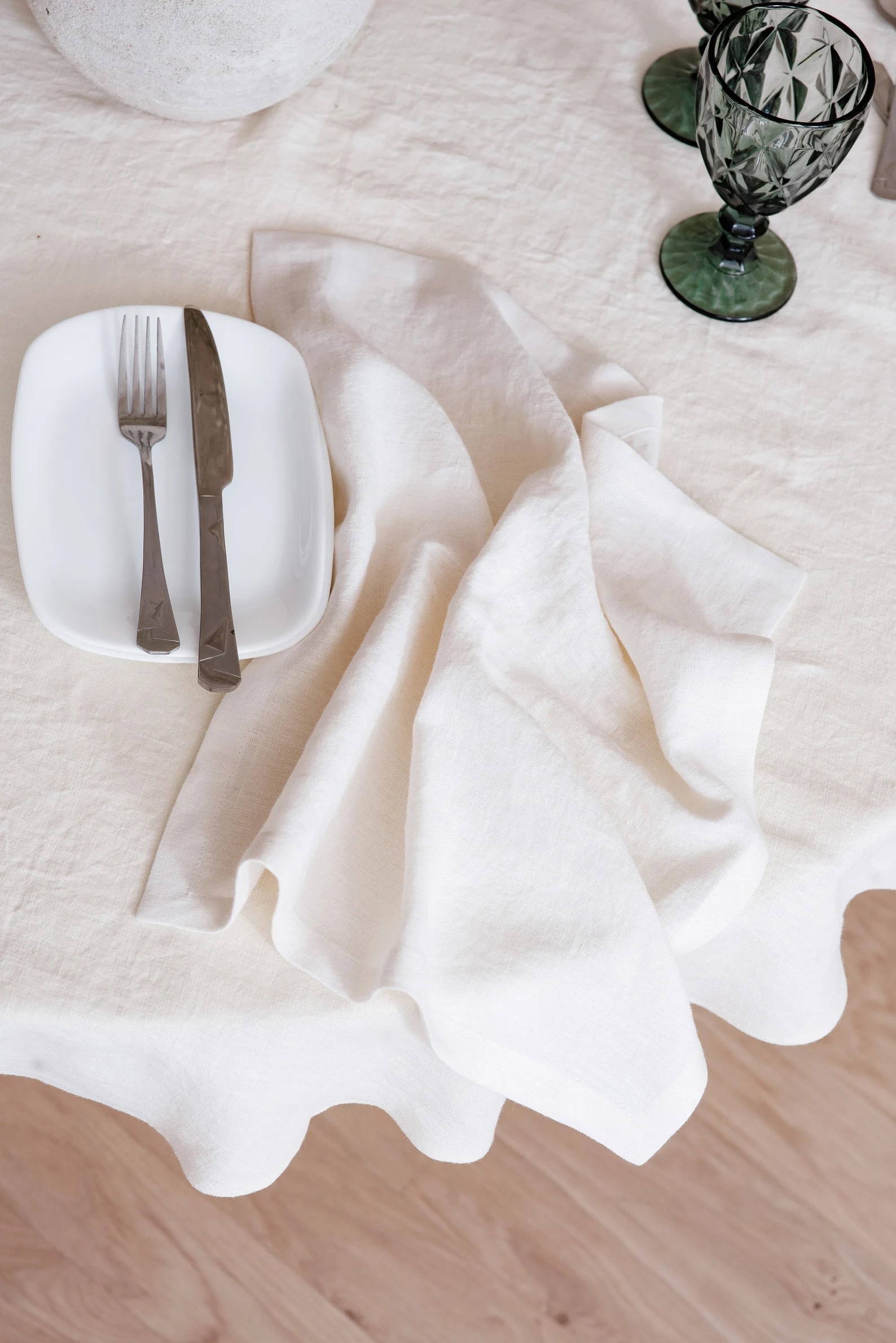 Elegant and Durable Flax Linen Napkins for Stylish Dining Experiences