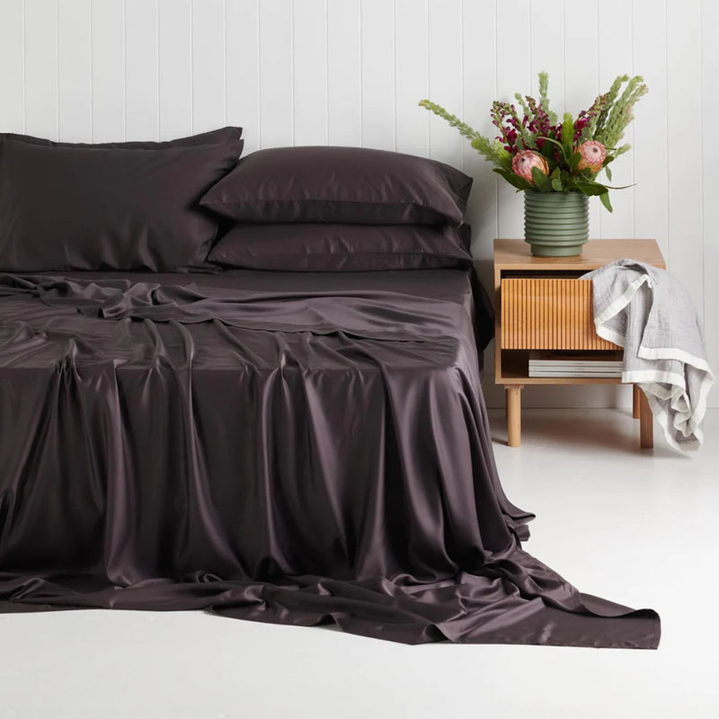 Bulk Linen Placemats and Napkins for Stylish Dining Experiences