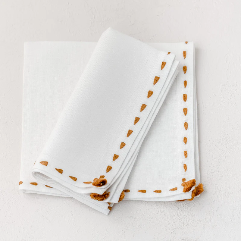 Custom Printed Cloth Napkins: Elegant & Reusable Table Decor