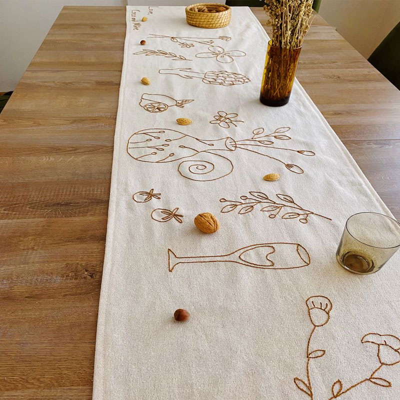 Durable and Stain-Resistant Cotton Napkins for Everyday Use