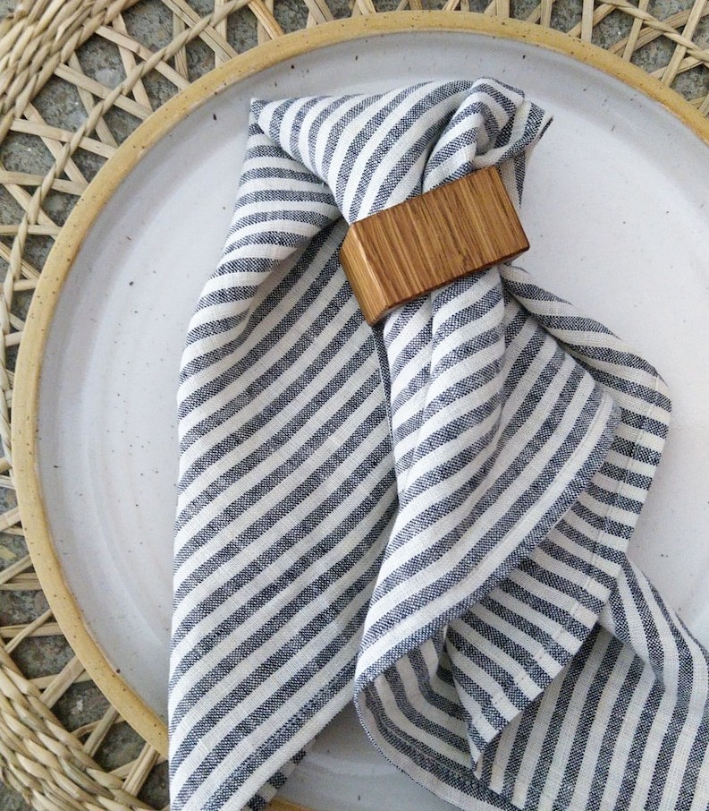 purchase exquisite European luxury curtains with a solid and elegant design