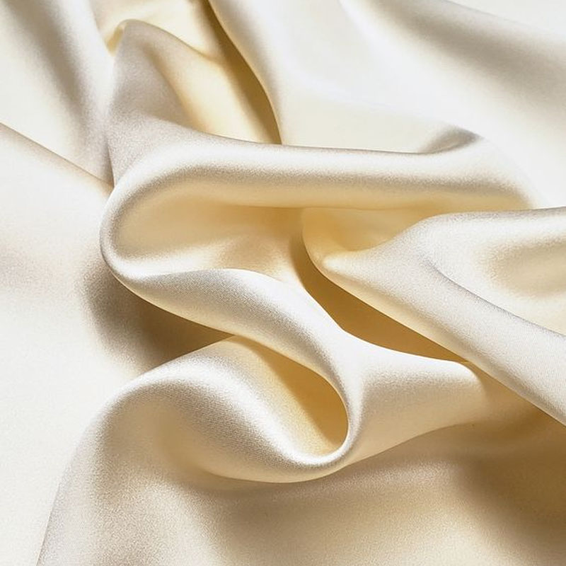 Elegant Ruffled Napkins for Stylish Table Settings and Special Occasions