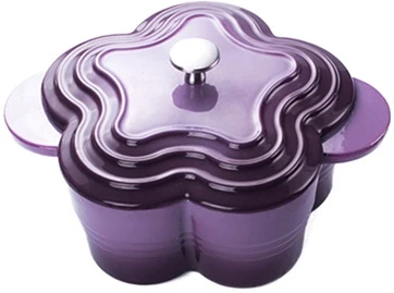 Master Outdoor Cooking with the Camping Dutch Oven