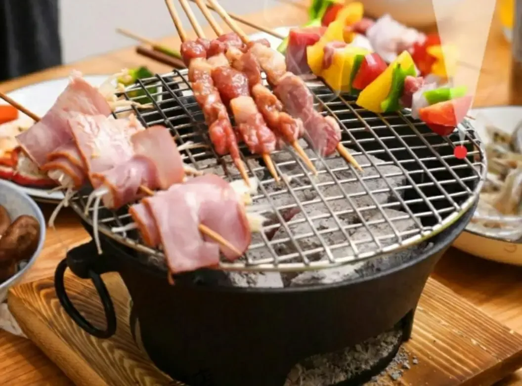 Application of cast iron carbonstove-2