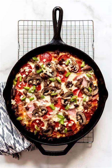 How to make cast iron pan pizza ?
