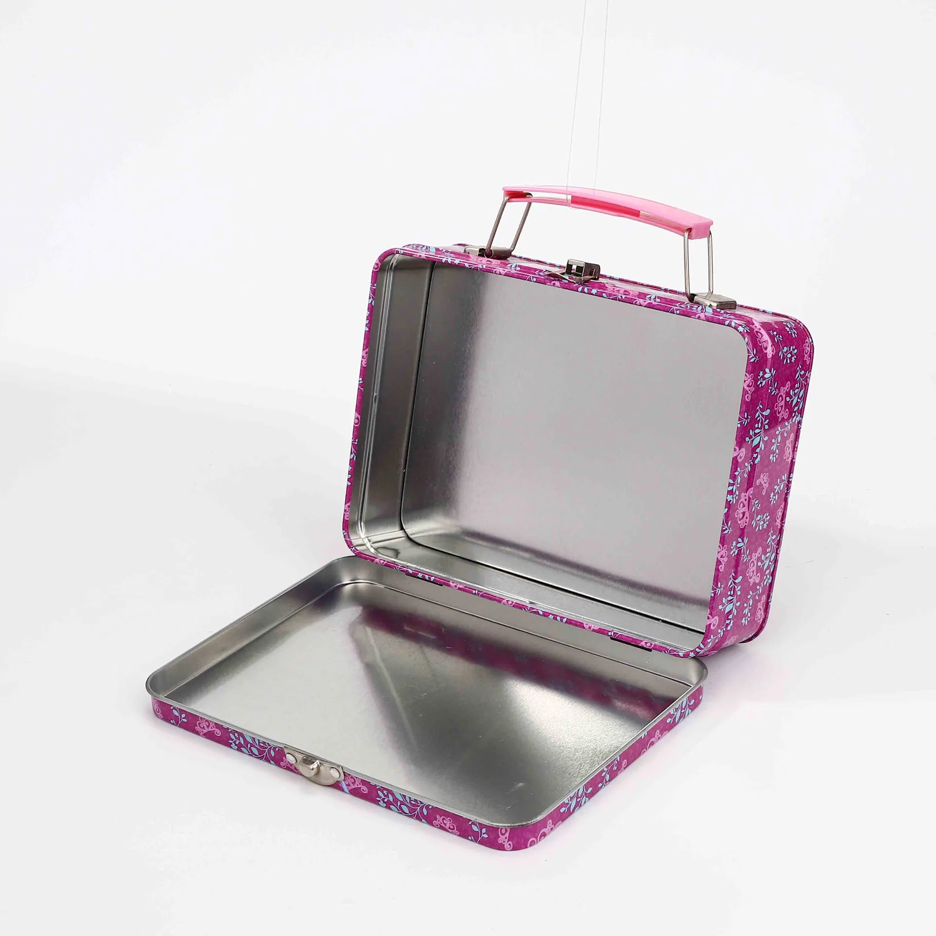 How Rectangle Tins Enhance Product Presentation and Protection