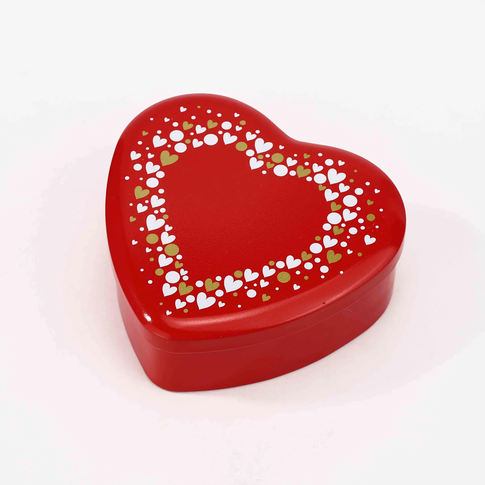 Perfect Blend of Aesthetics and Functionality: Heart Shaped Tins