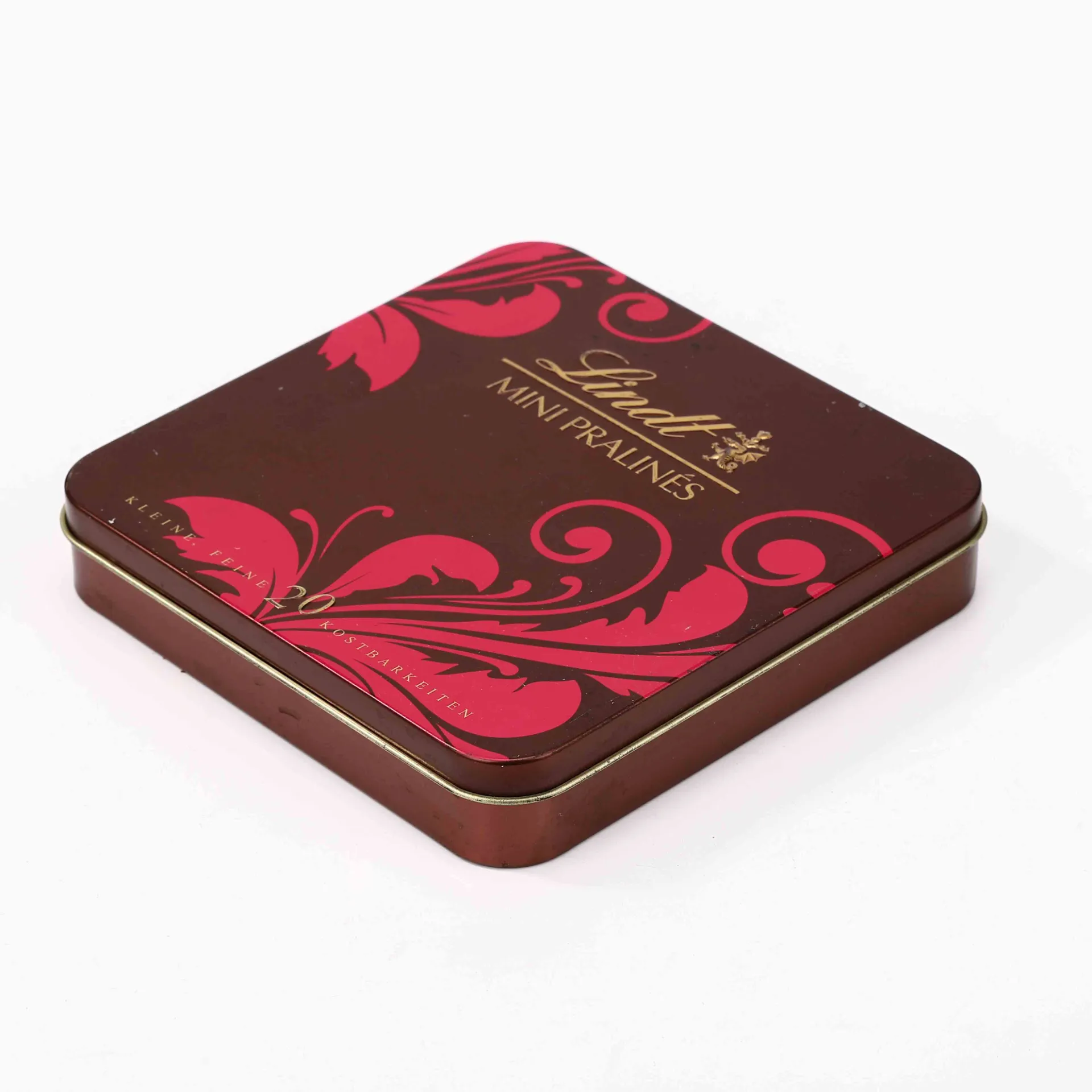 The Rise of Metal Packaging: Biscuit Tin Boxes