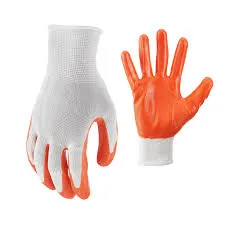 Our Basic Guide to Construction Safety Gloves: How to Choose a Pair, When to Replace Them and More