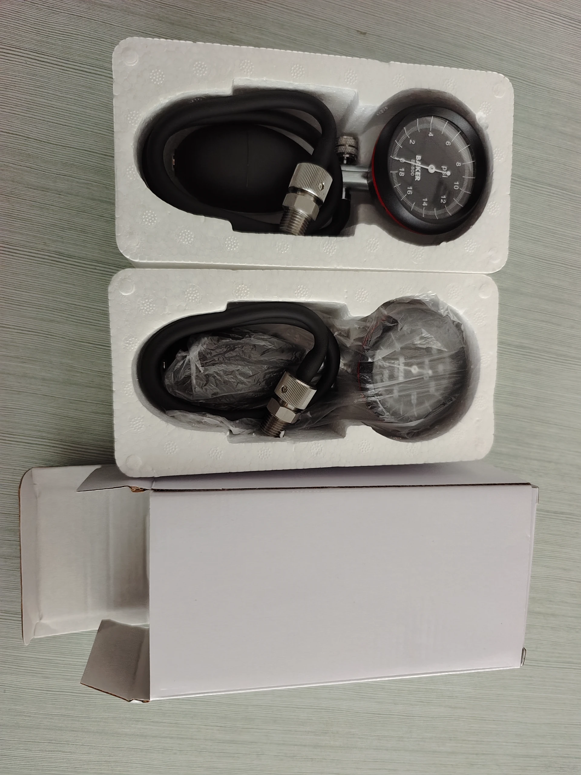 absolute vs gauge pressure