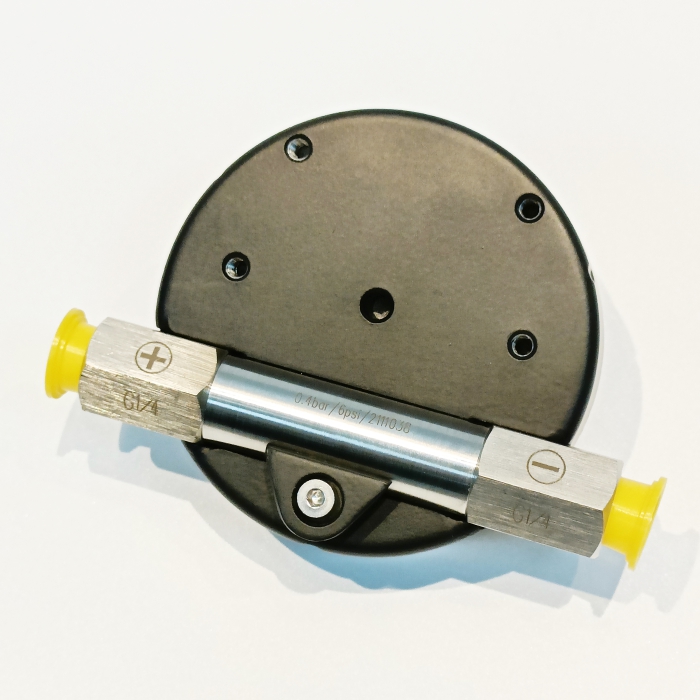 how to check tyre pressure without gauge