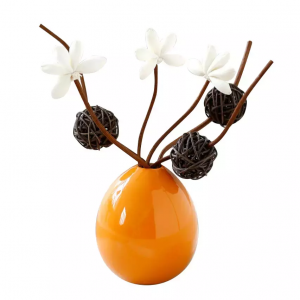 Wholesale luxury home aromatherapy flower ceramic bottle reed diffuser set