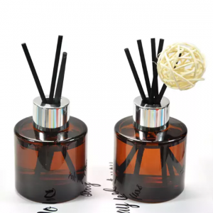 Wholesale factory empty amber round glass Aromathe