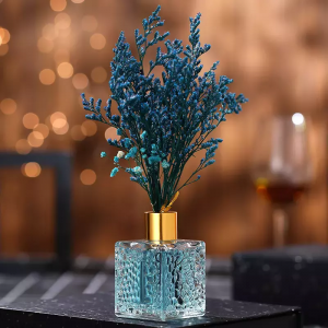 Luxury custom glass bottle aromatherapy essential