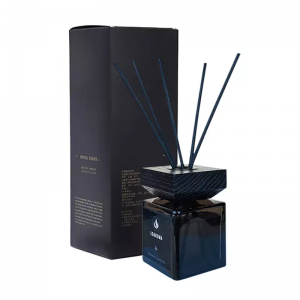 Explore Refreshing Car Diffuser Fragrance Oils for a Pleasant Driving Experience