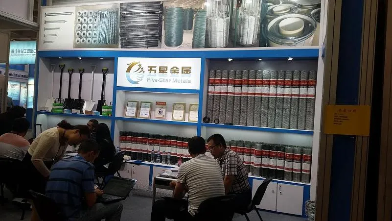 Selecting the Right 6% 201% 2ft T-Post for Your Fencing Needs