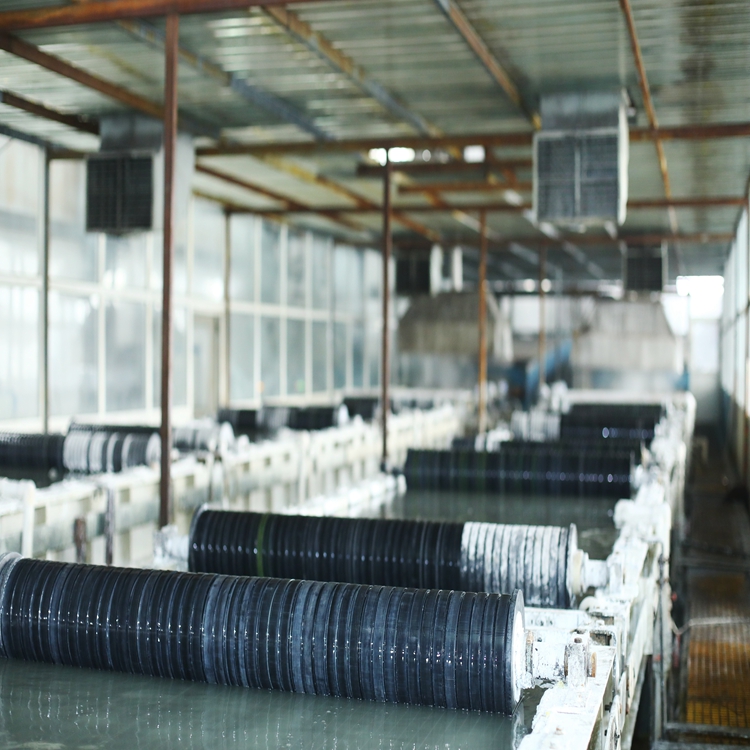 the blade barbed wire factory