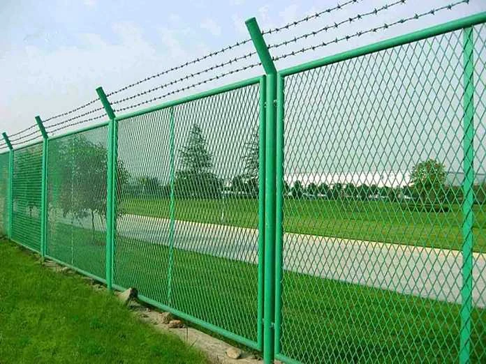 Innovative Expanded Metal Mesh Fencing Solutions