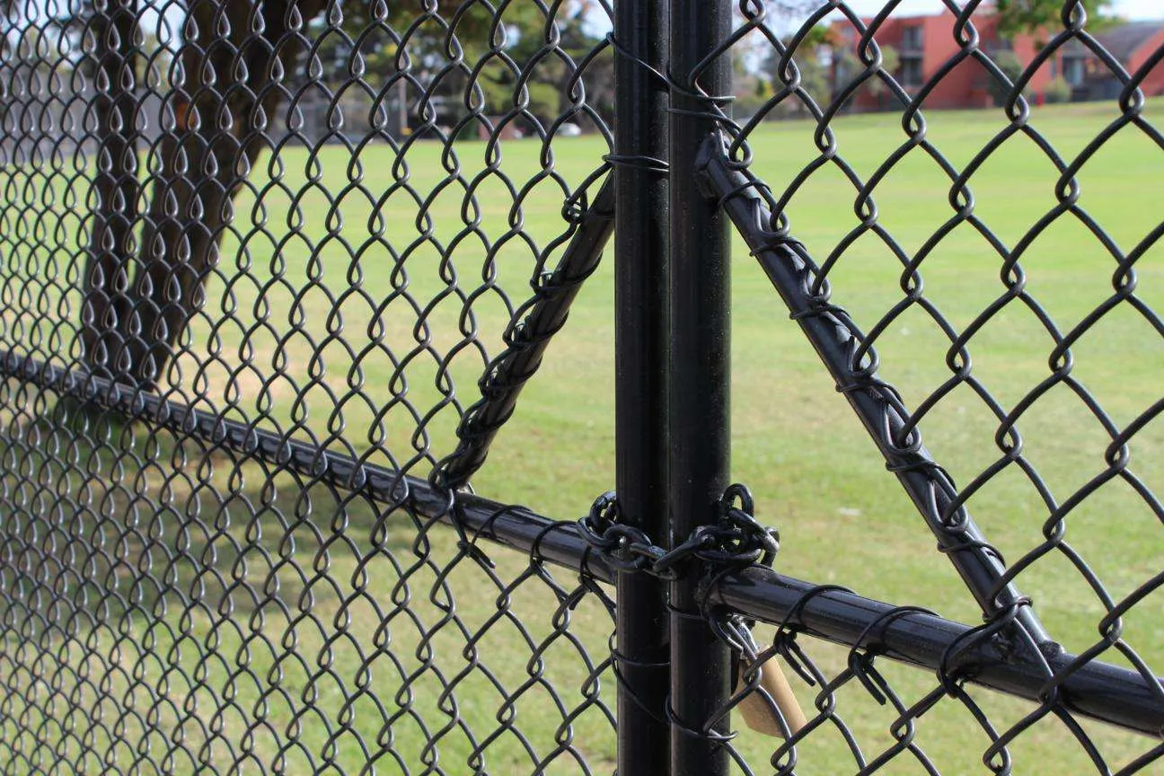 Discover the Versatility of Chain Link Wire Mesh Fence: Ideal for Every Need