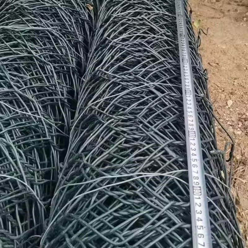Strong Double Twisted Hexagonal Gabion Mesh Roll: Erosion Control